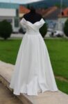 Svadobné šaty vo veľkosti  S/M/L